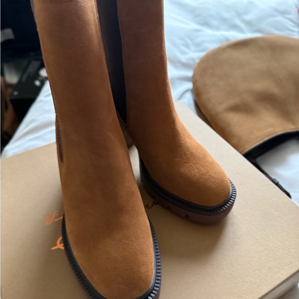 Vintage Havana Chelsea Boots - Picture 5 of 5
